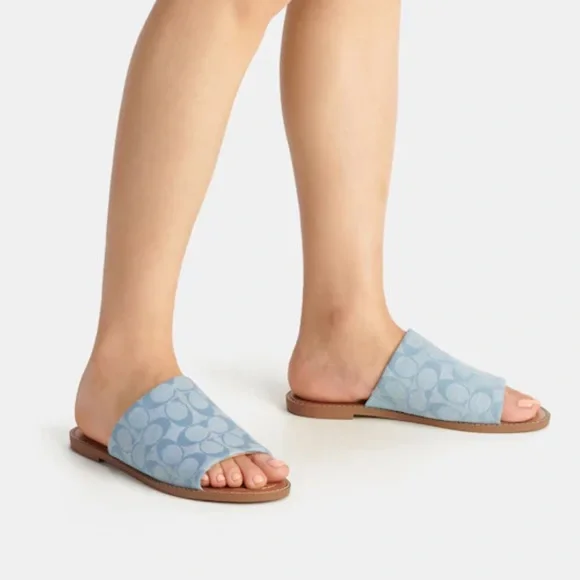 New in Box Coach Hazel Sandal in Signature Chambray size 8 - Picture 10 of 10